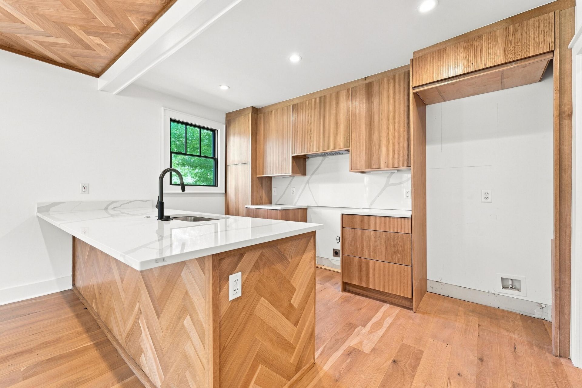 38 N Enston Avenue Photo 13
