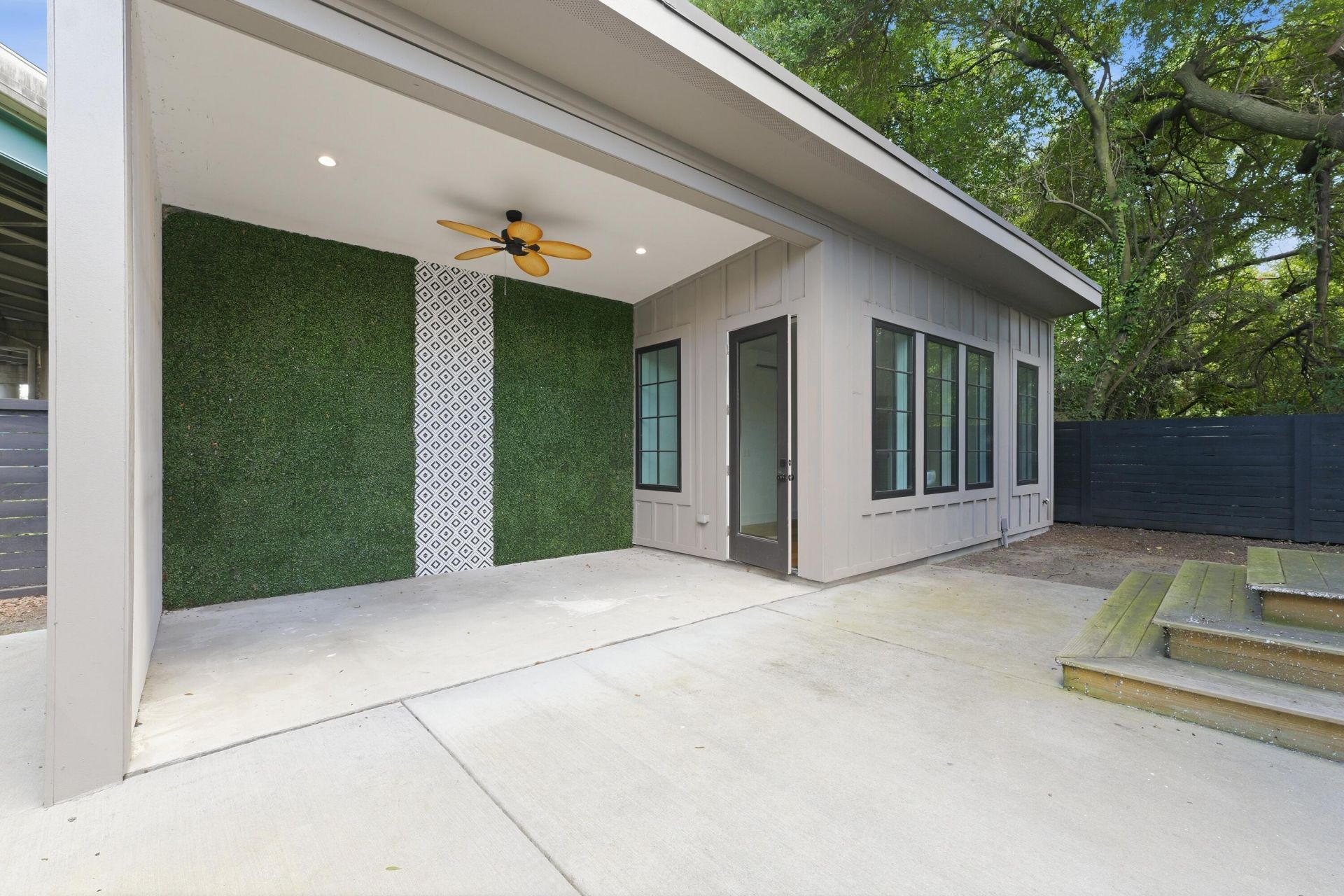 38 N Enston Avenue Photo 42