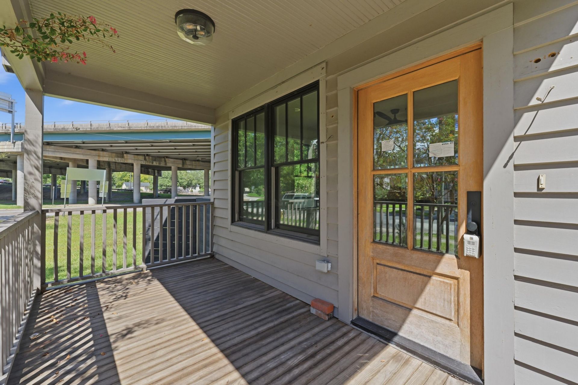 38 N Enston Avenue Photo 5