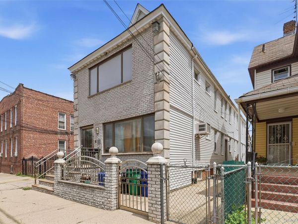 9511 Cresskill Place, Jamaica, NY 11435