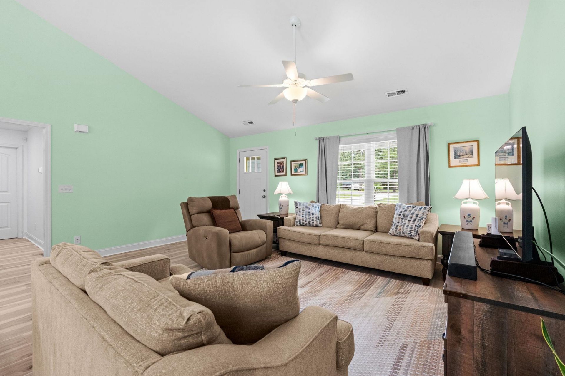 4457 Woodyard Bay Rd.  Photo 10