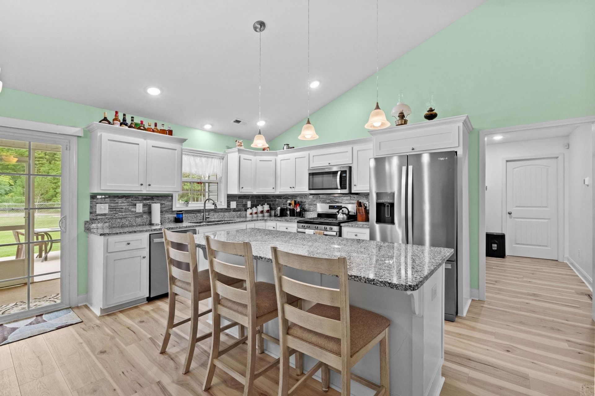 4457 Woodyard Bay Rd.  Photo 14