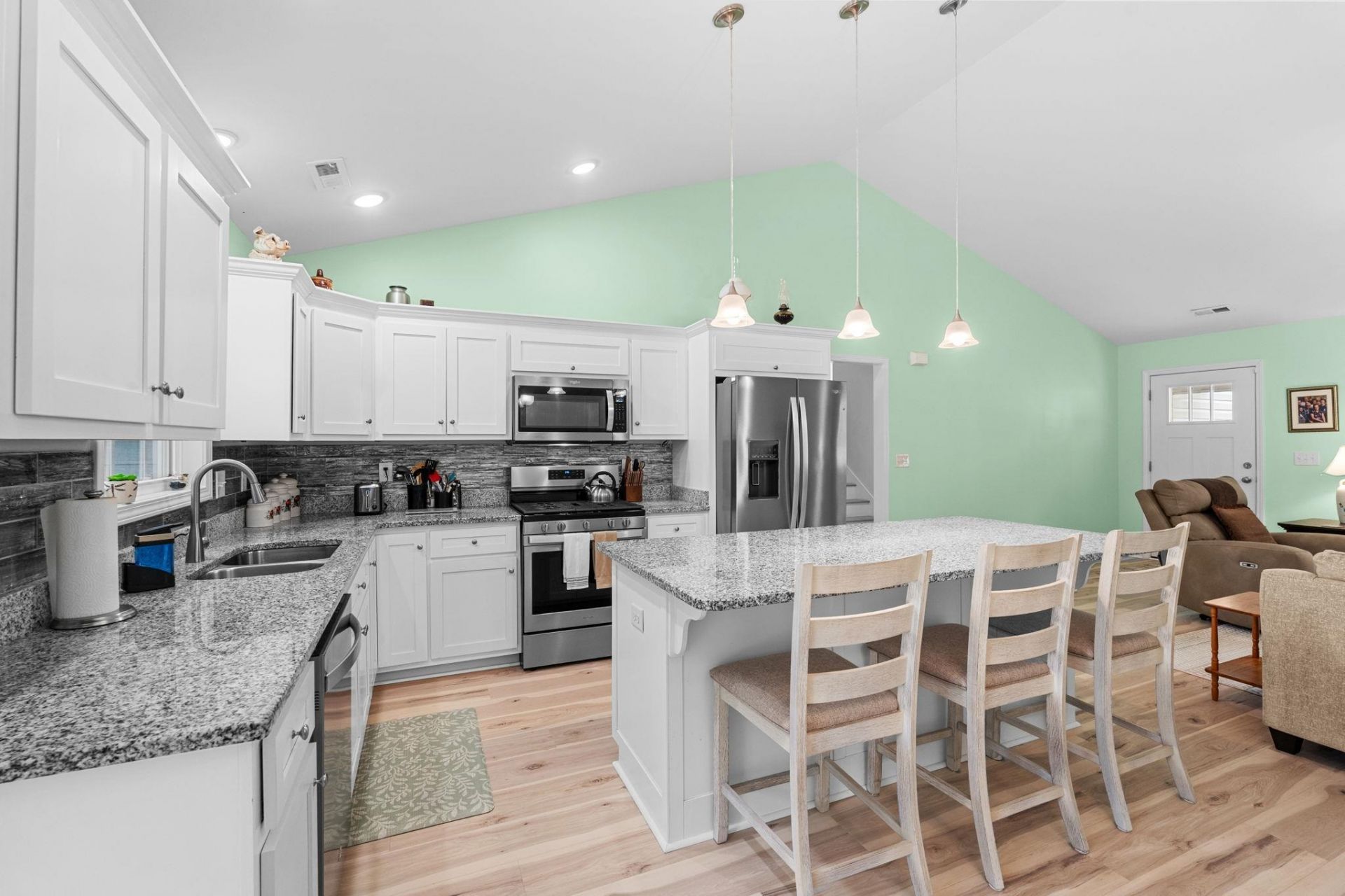 4457 Woodyard Bay Rd.  Photo 18