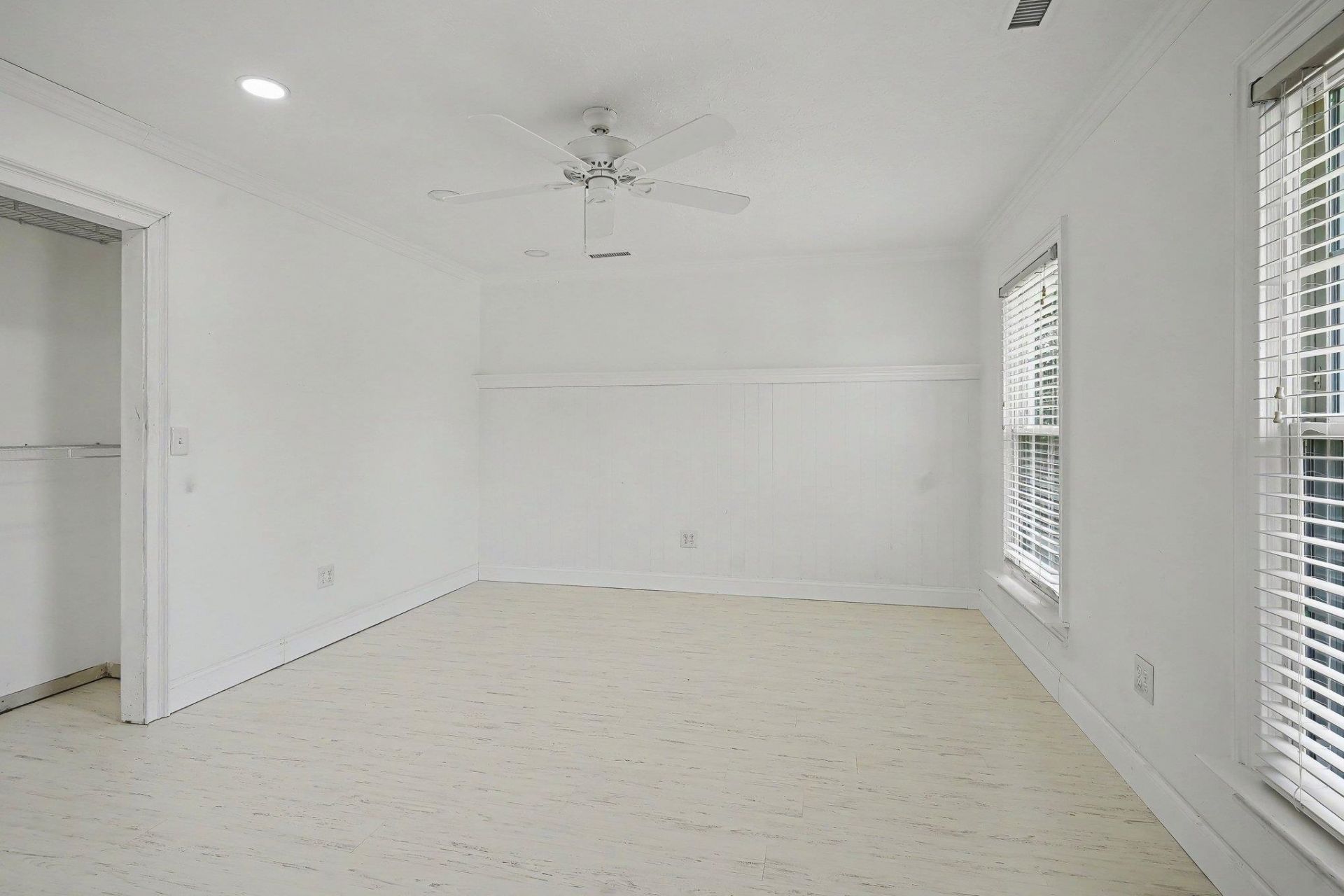 3957 Long Avenue Ext.  Photo 15