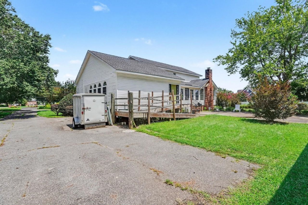 3957 Long Avenue Ext.  Photo 28