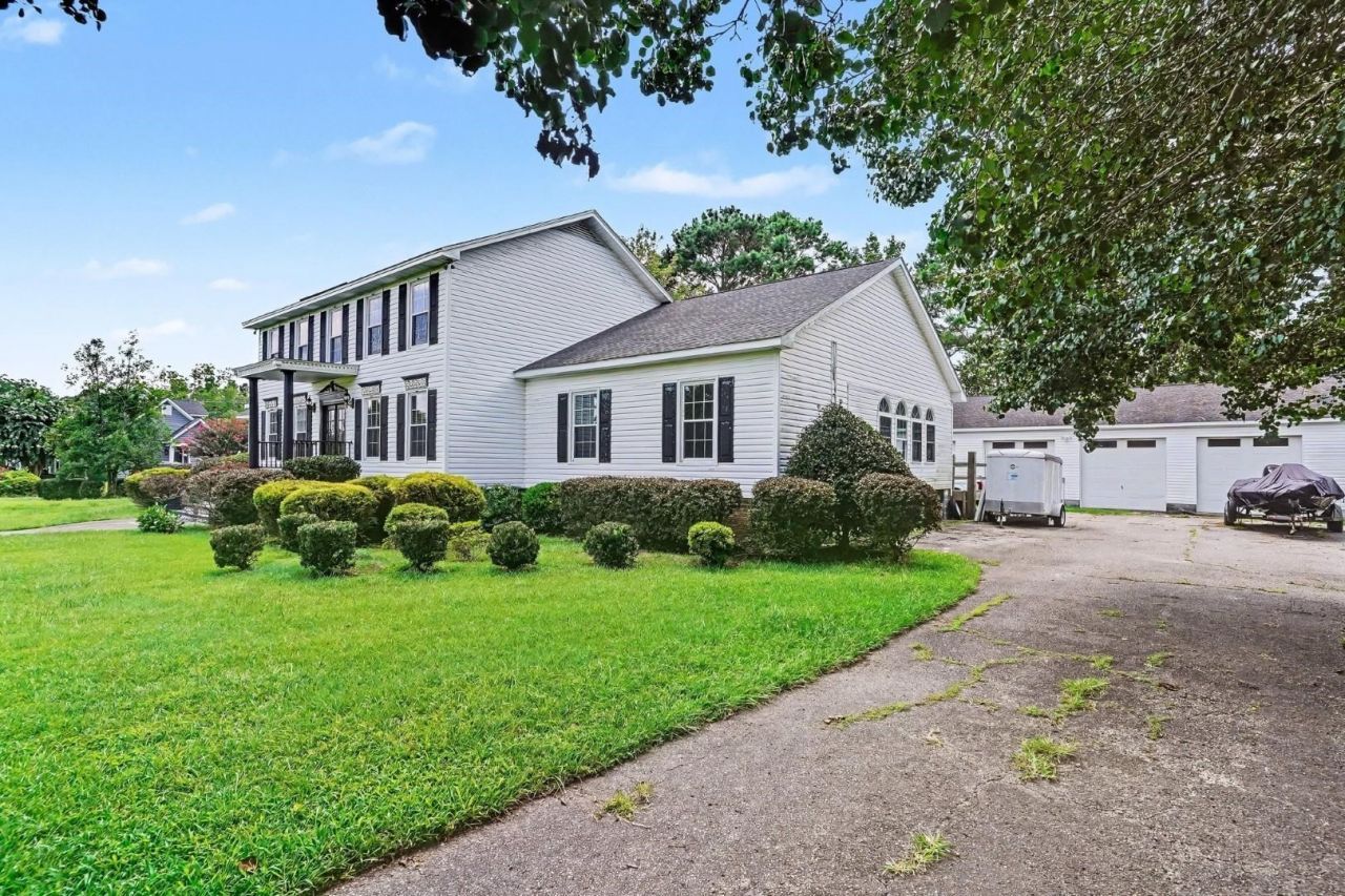3957 Long Avenue Ext.  Photo 31