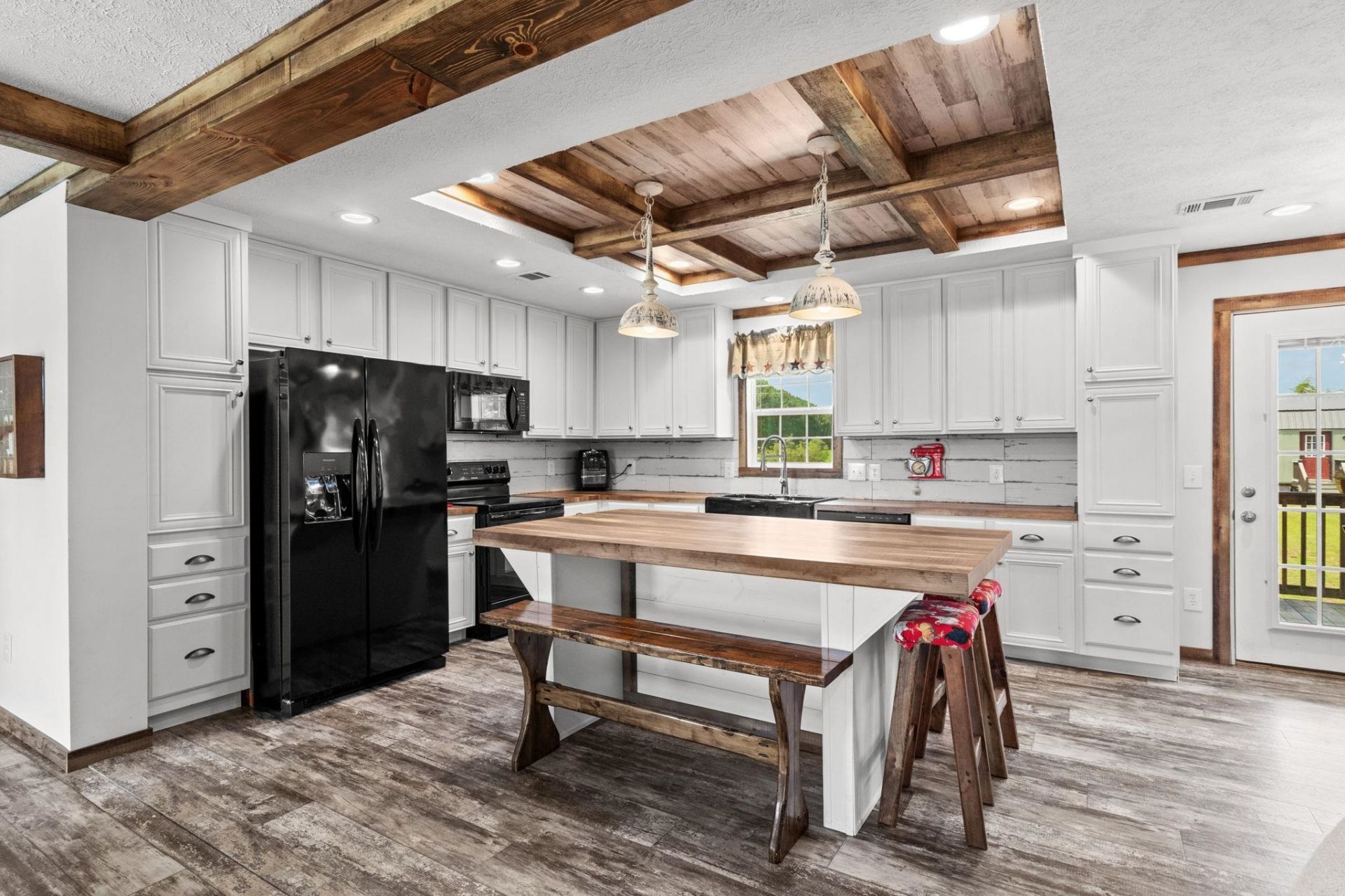 4188 Double Dee Rd.  Photo 10