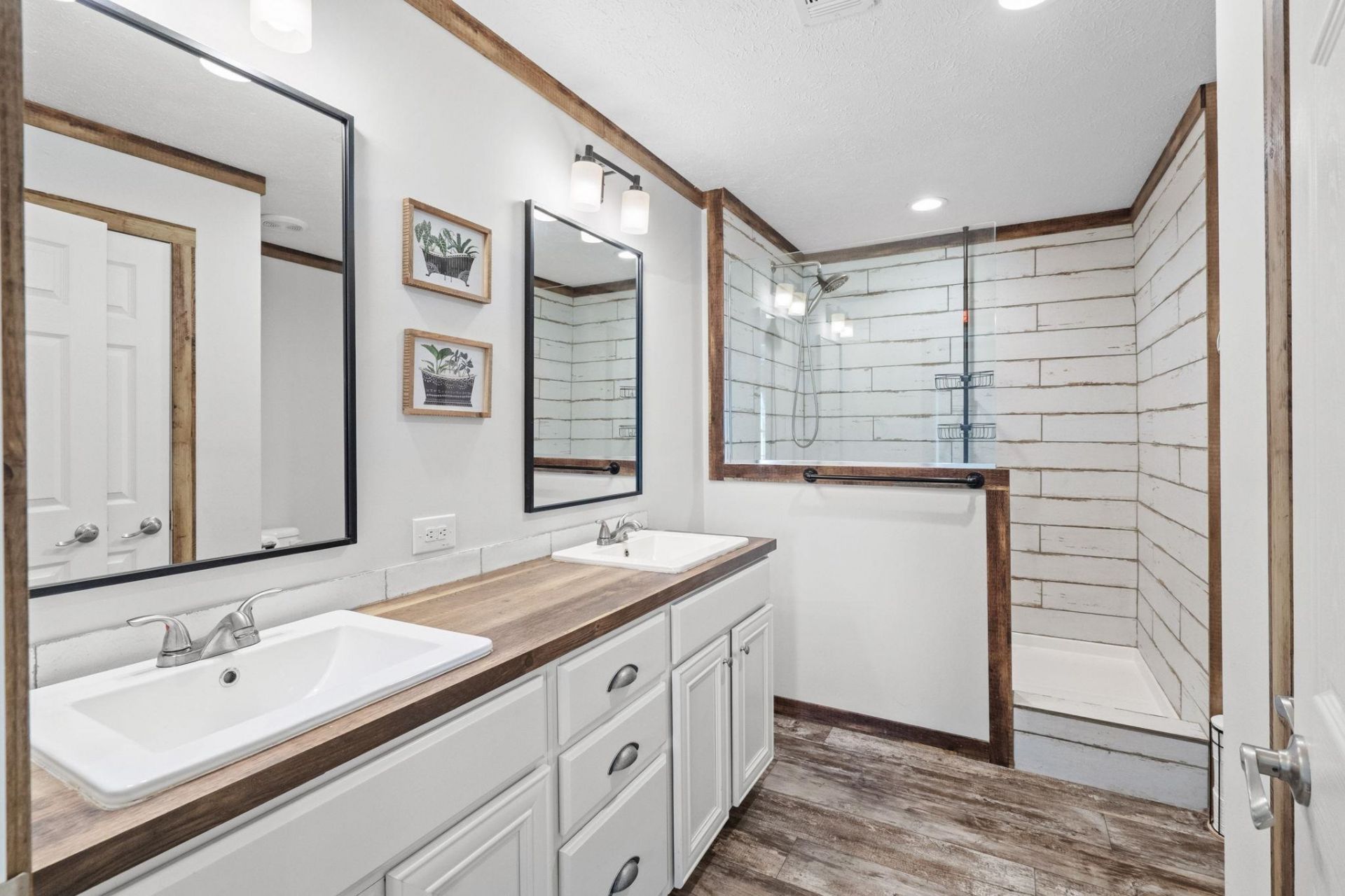 4188 Double Dee Rd.  Photo 19