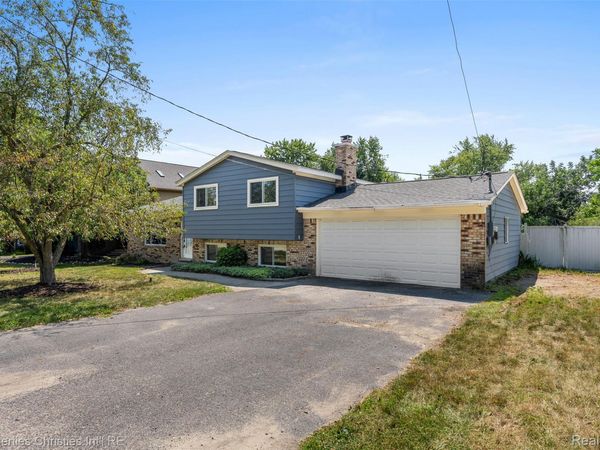 4881 Greer Road, West Bloomfield Township, Mi 48324