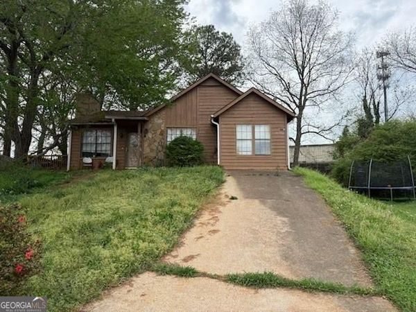 4817 Mainstreet Valley Trace, Stone Mountain, GA 30088