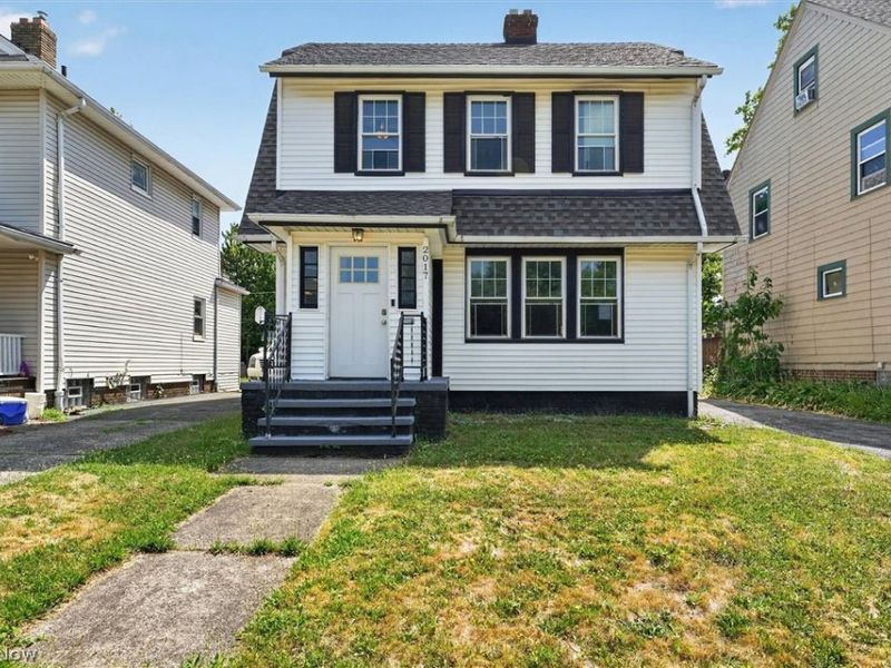 2017 Goodnor Road, Cleveland Heights, OH 44118 Photo 1
