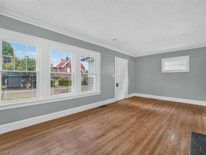 2017 Goodnor Road, Cleveland Heights, OH 44118 Photo 6