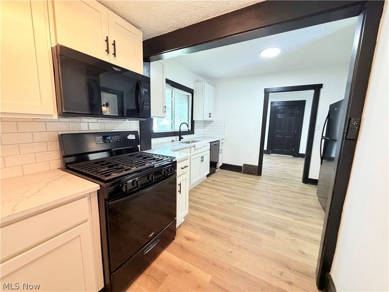 2176 Stone Street, Cuyahoga Falls, OH 44221 Photo 13