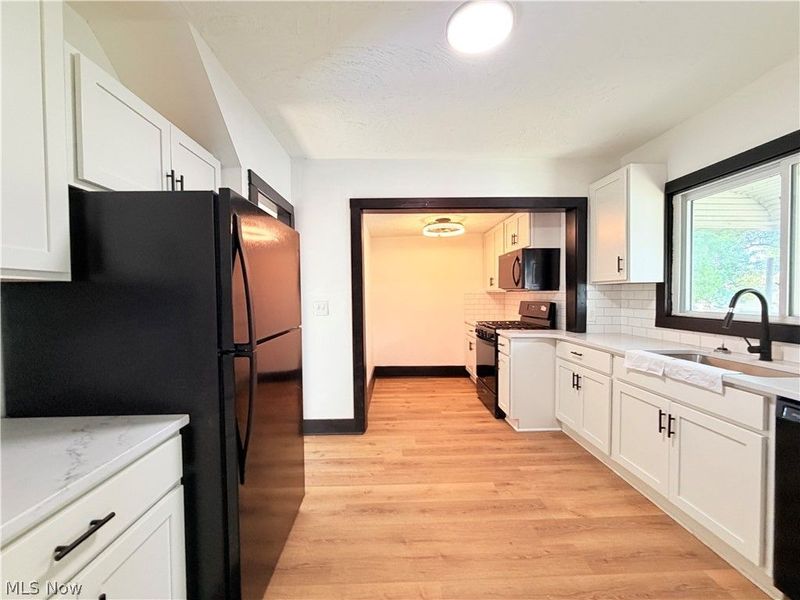 2176 Stone Street, Cuyahoga Falls, OH 44221 Photo 8