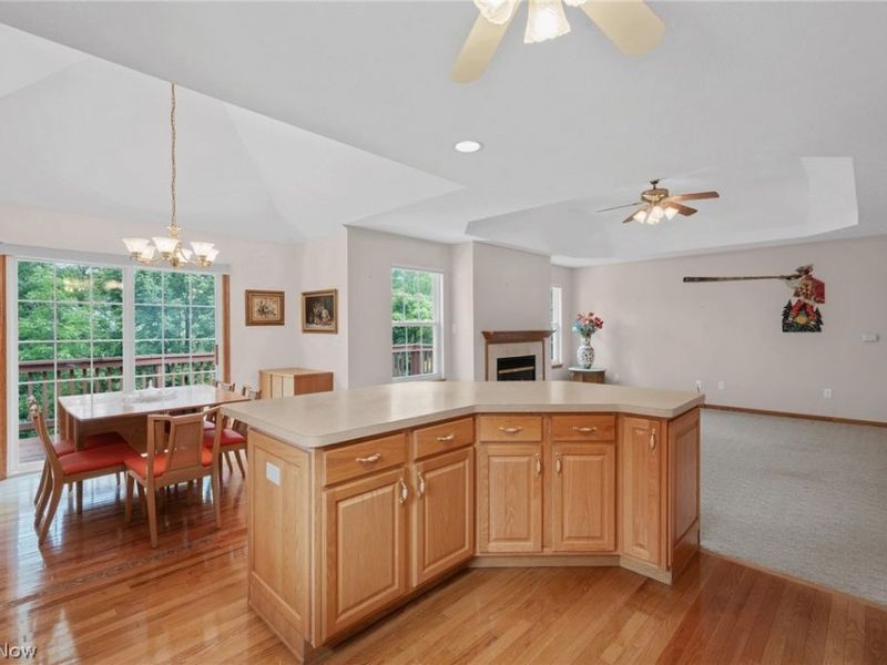 5410 Peachtree Lane N, Parma, OH 44134 Photo 15