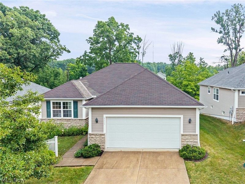 5410 Peachtree Lane N, Parma, OH 44134 Photo 3