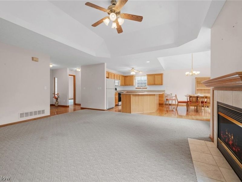 5410 Peachtree Lane N, Parma, OH 44134 Photo 9