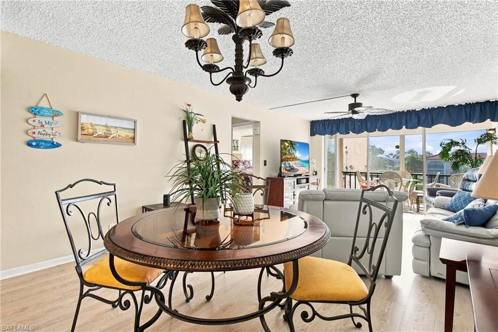 1087 Forest Lakes Dr , Unit 302, Naples, FL 34105 Photo