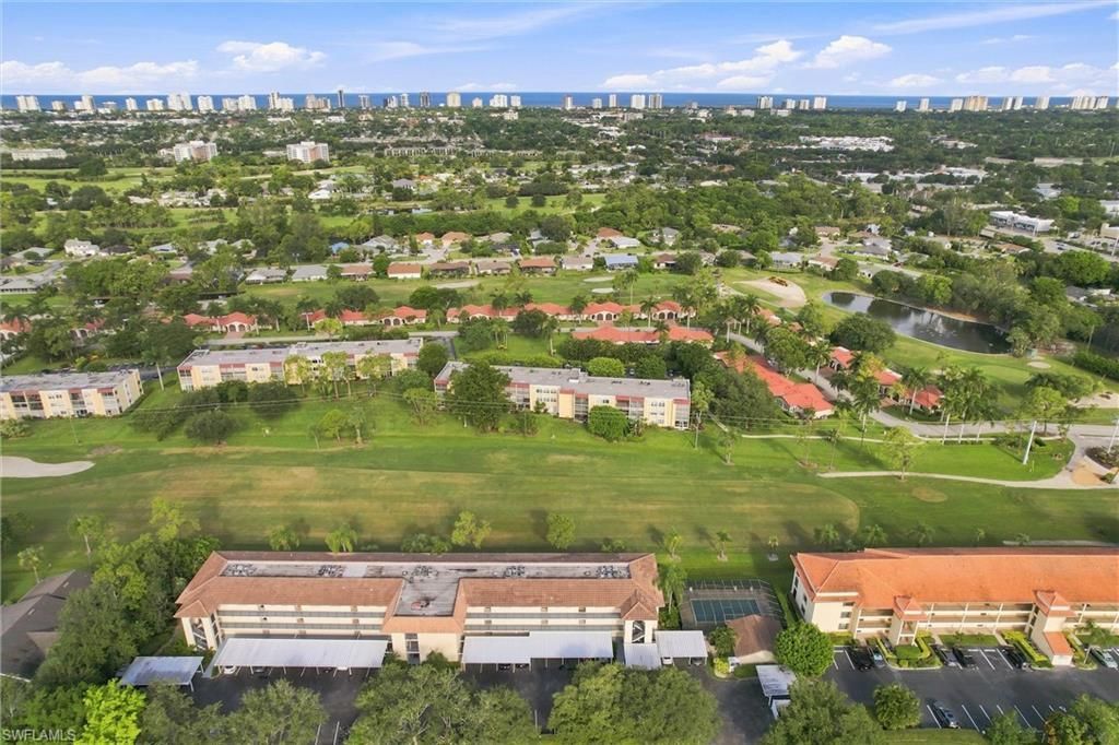 1087 Forest Lakes Dr , Unit 302, Naples, FL 34105 Photo
