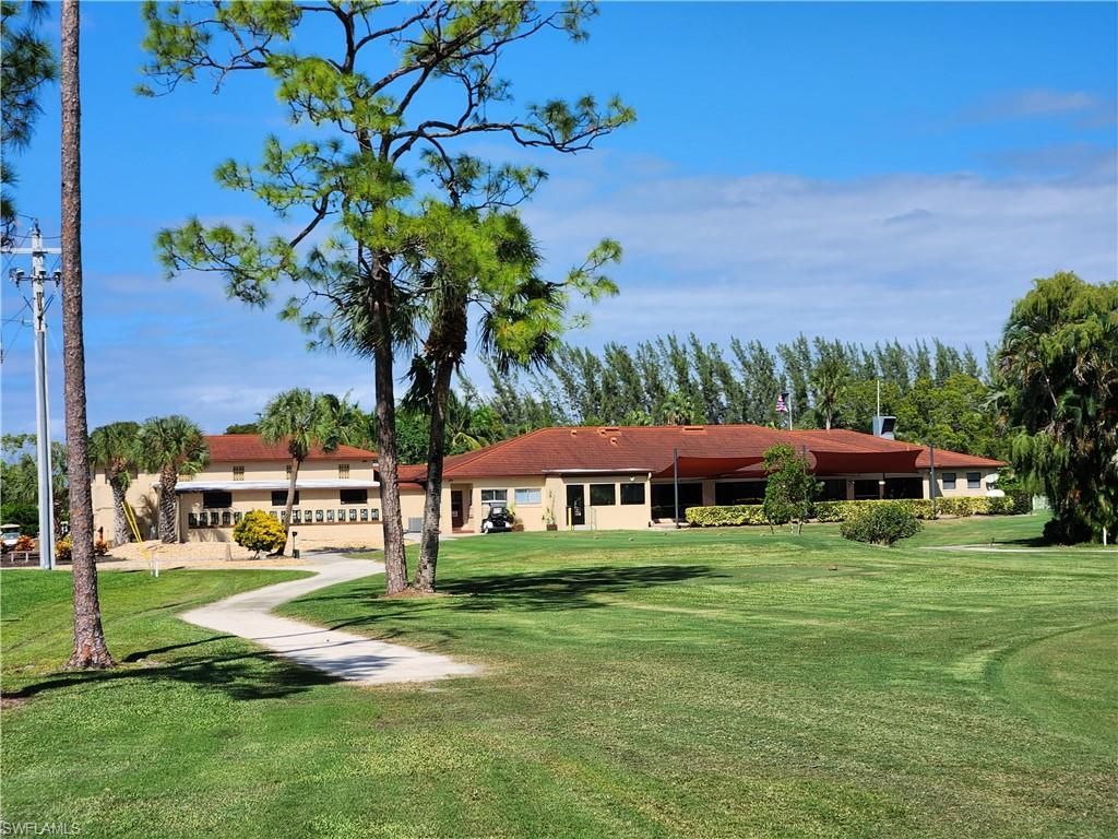 1087 Forest Lakes Dr, Unit 302, Naples, FL 34105 Photo