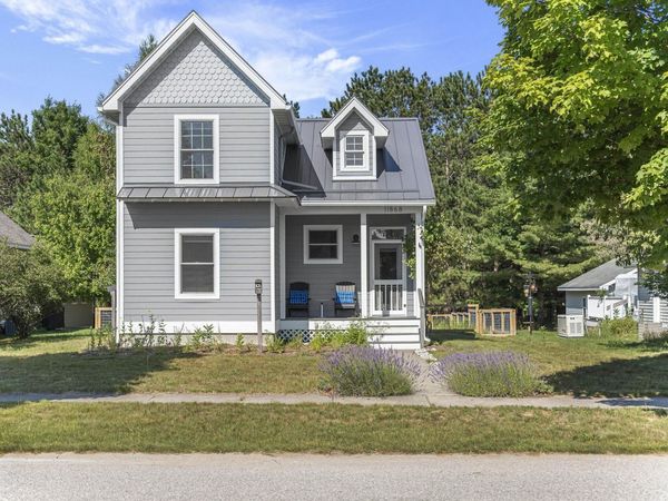 11868 Ontario Street S, Empire, MI 49630