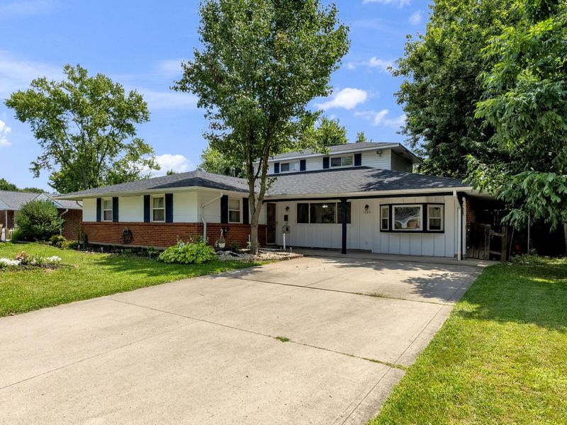 1680 Haft Drive, Reynoldsburg, OH 43068 Photo 1