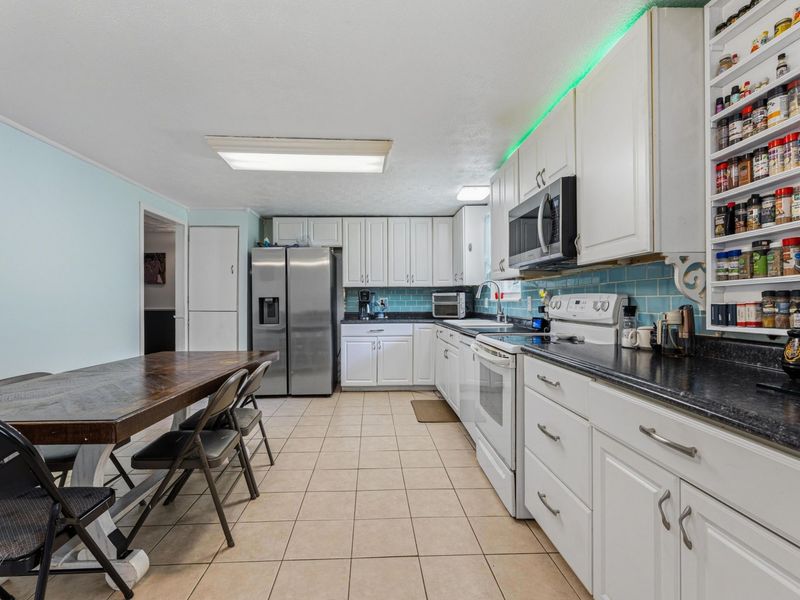 1680 Haft Drive, Reynoldsburg, OH 43068 Photo 8