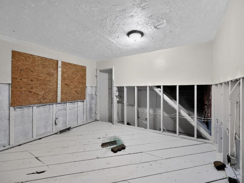 2129 St Leo Place, Cincinnati, OH 45211 Photo 7