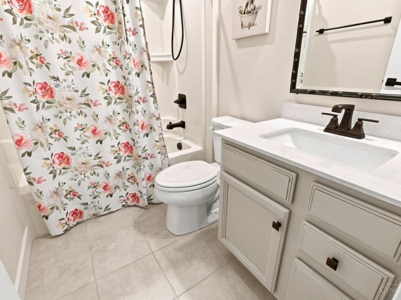1128 Clover Field, Loveland, OH 45040 Photo 15