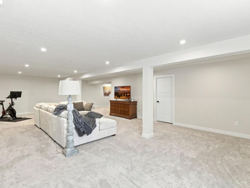 1128 Clover Field, Loveland, OH 45040 Photo 20