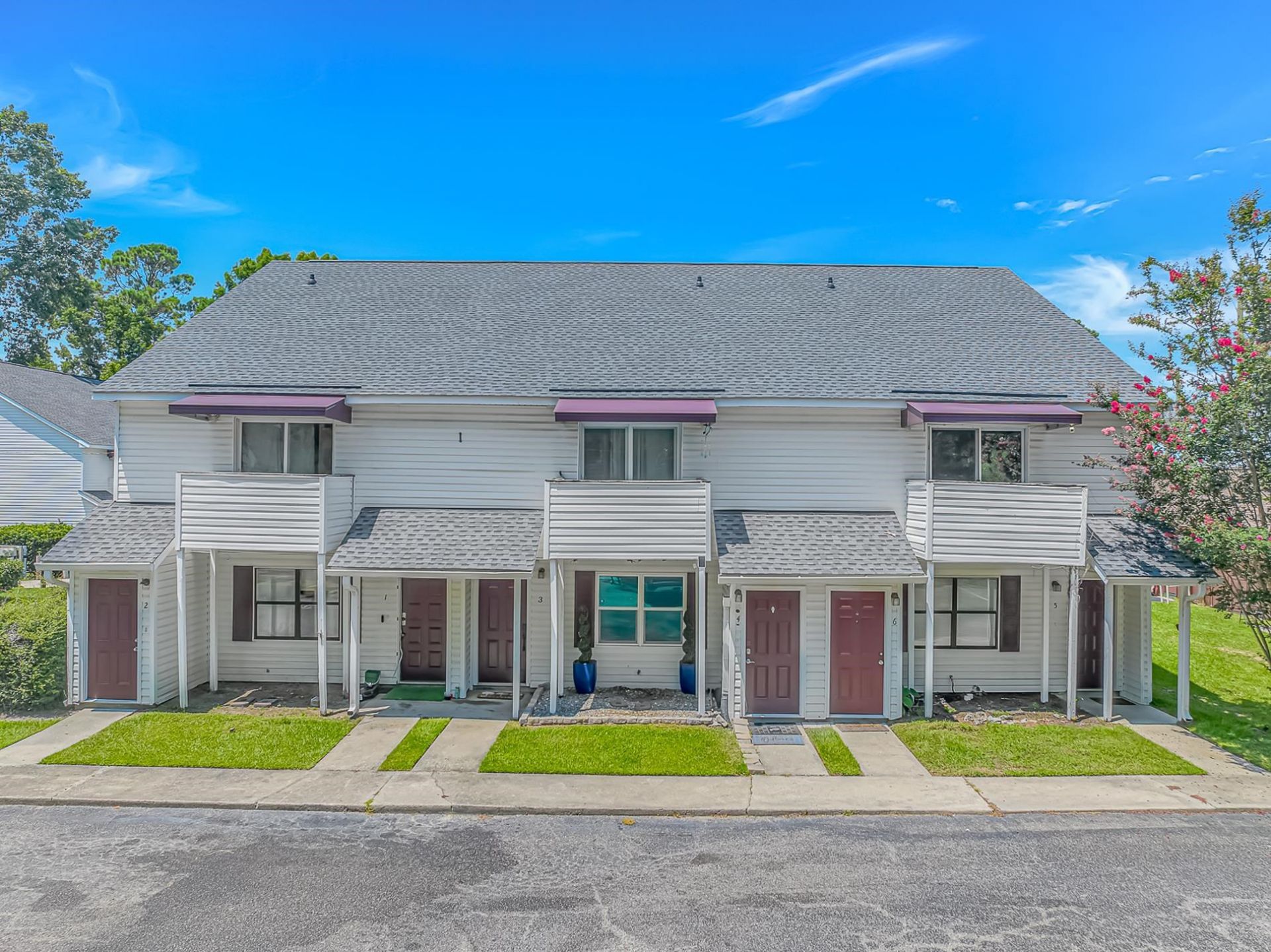 209 Cedar St. Photo 16