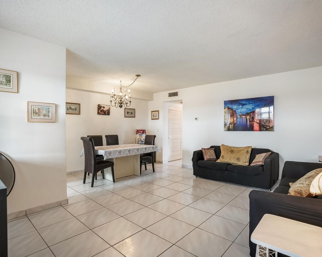 180 NE 12th Avenue, Unit 15E, Hallandale Beach, FL 33009 Photo