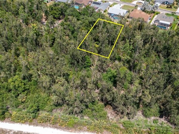 Tropicana AVE , ESTERO, FL 33928