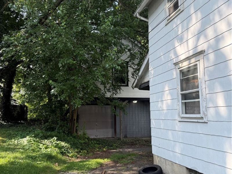 338 E Thornton Street, Akron, OH 44311 Photo 3