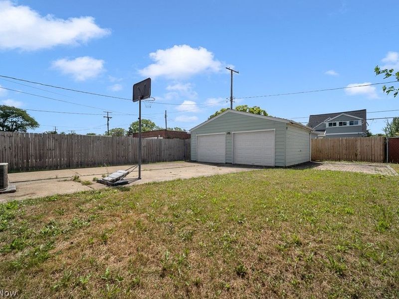 14125 Liberty Avenue, Cleveland, OH 44135 Photo 33
