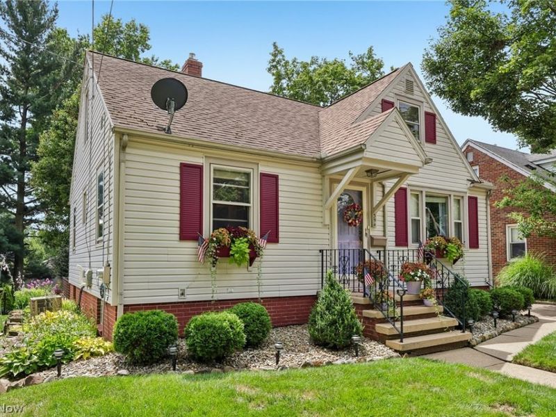 394 E Park Avenue, Barberton, OH 44203 Photo 32