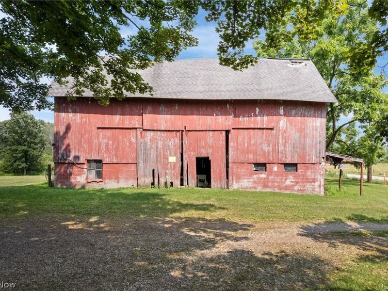 7999 Wadsworth Road, Wadsworth, OH 44281 Photo 36