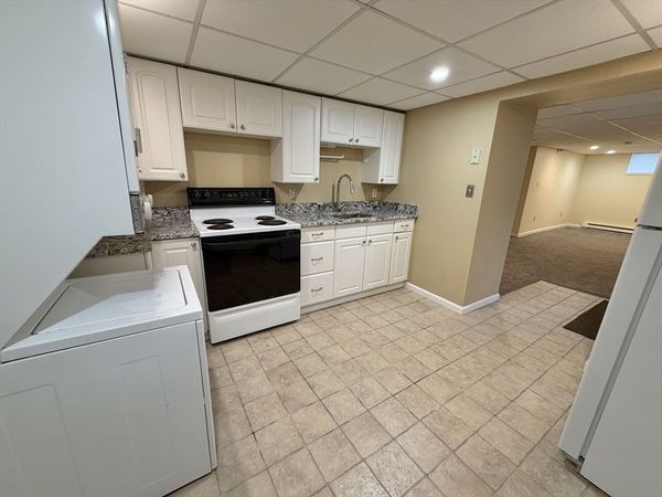63 Newell Rd, Unit B, Newton, MA 02466