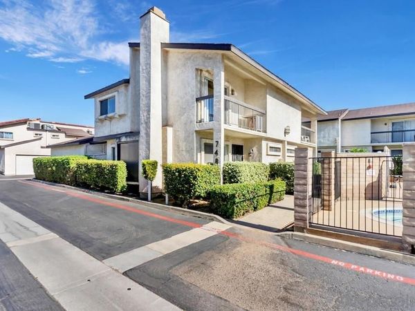 748 N Mollison Ave Unit A, El Cajon, CA 92021