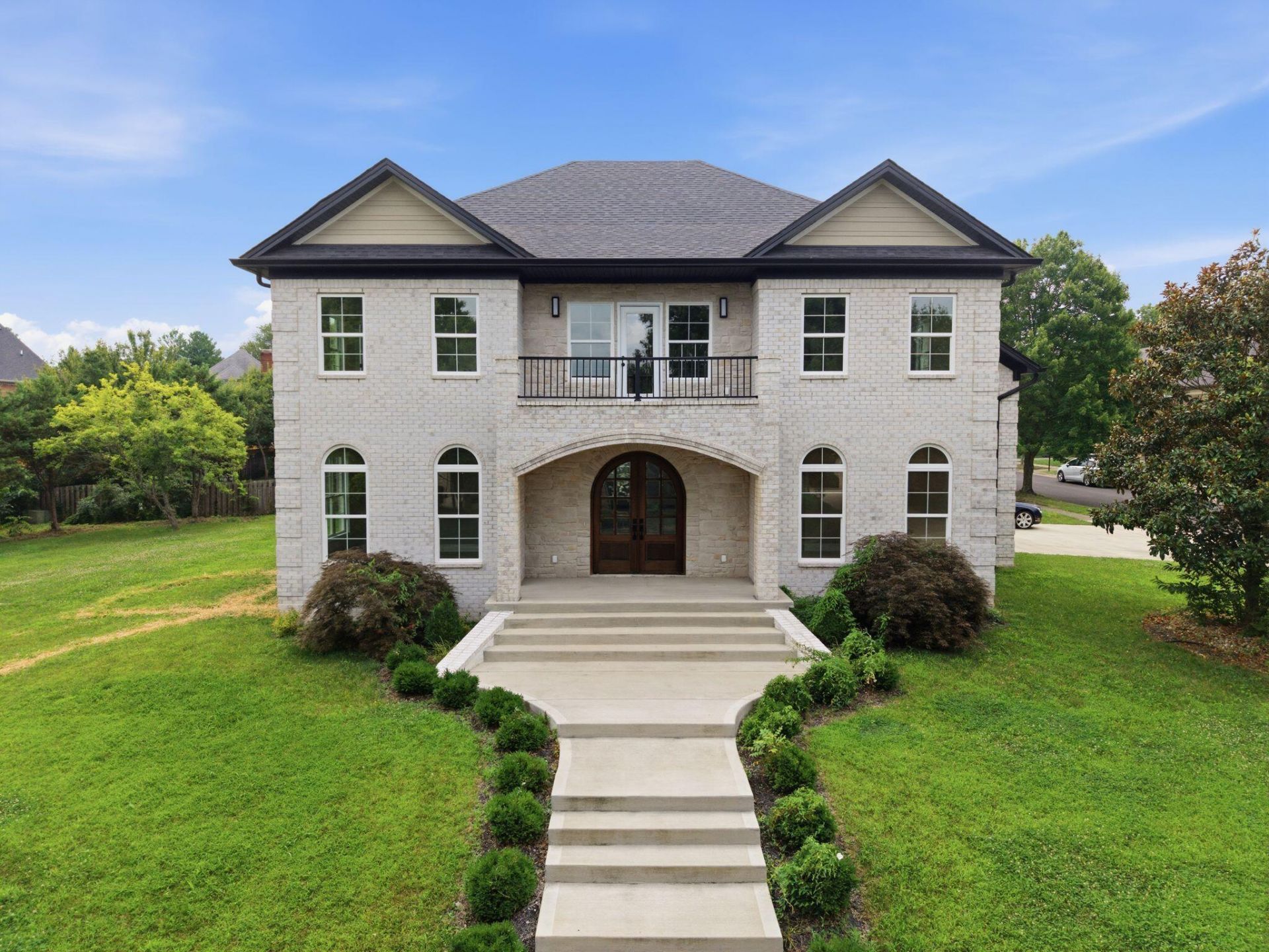 2269 Savannah Lane, Lexington, KY 40513
