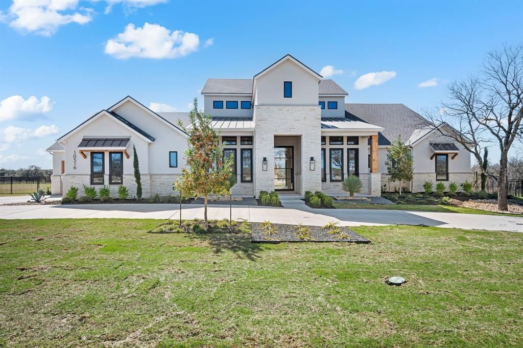 10516 Fleming Pointe Drive , Fort Worth, TX 76179 Main Photo