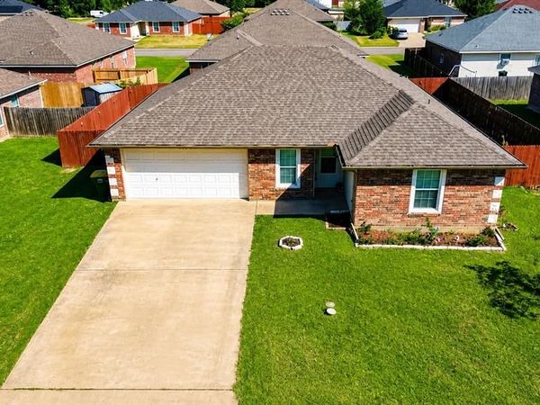 2003 Firefly Circle, Bellmead, TX 76705