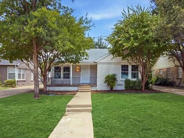 3609 Stadium Drive, Fort Worth, TX 76109