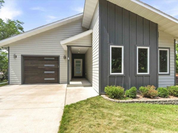 510 Wisconsin Street, Wonewoc, WI 53968
