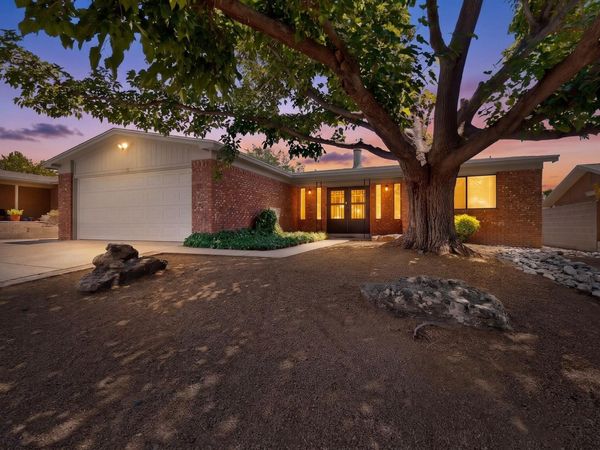 8314 Krim Drive NE, Albuquerque, NM 87109