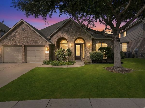15927 Ponderosa Pass, Helotes, TX 78023