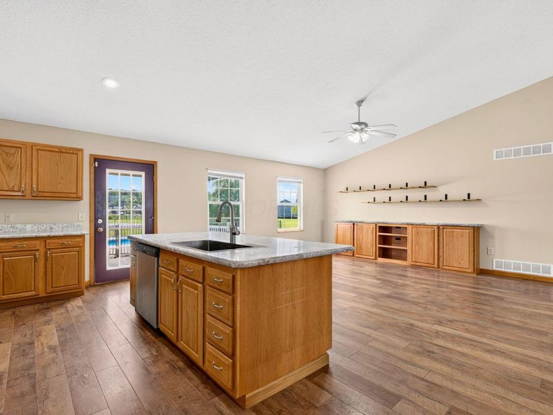 3857 Miller Road , Ashville, OH 43103 Photo 15