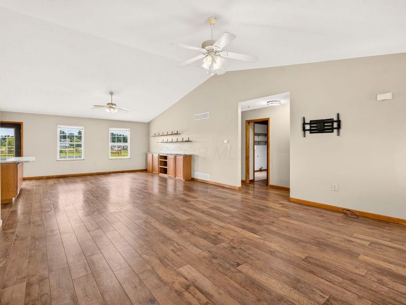 3857 Miller Road , Ashville, OH 43103 Photo 7