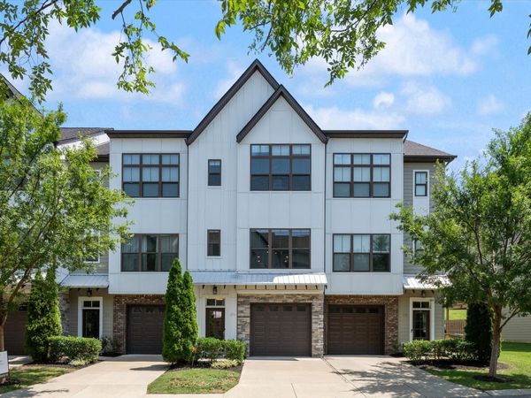 171 Stonecrest Dr, Nashville, TN 37209