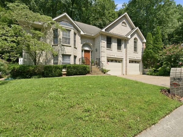2953 Glenway Dr , Nashville, TN 37221